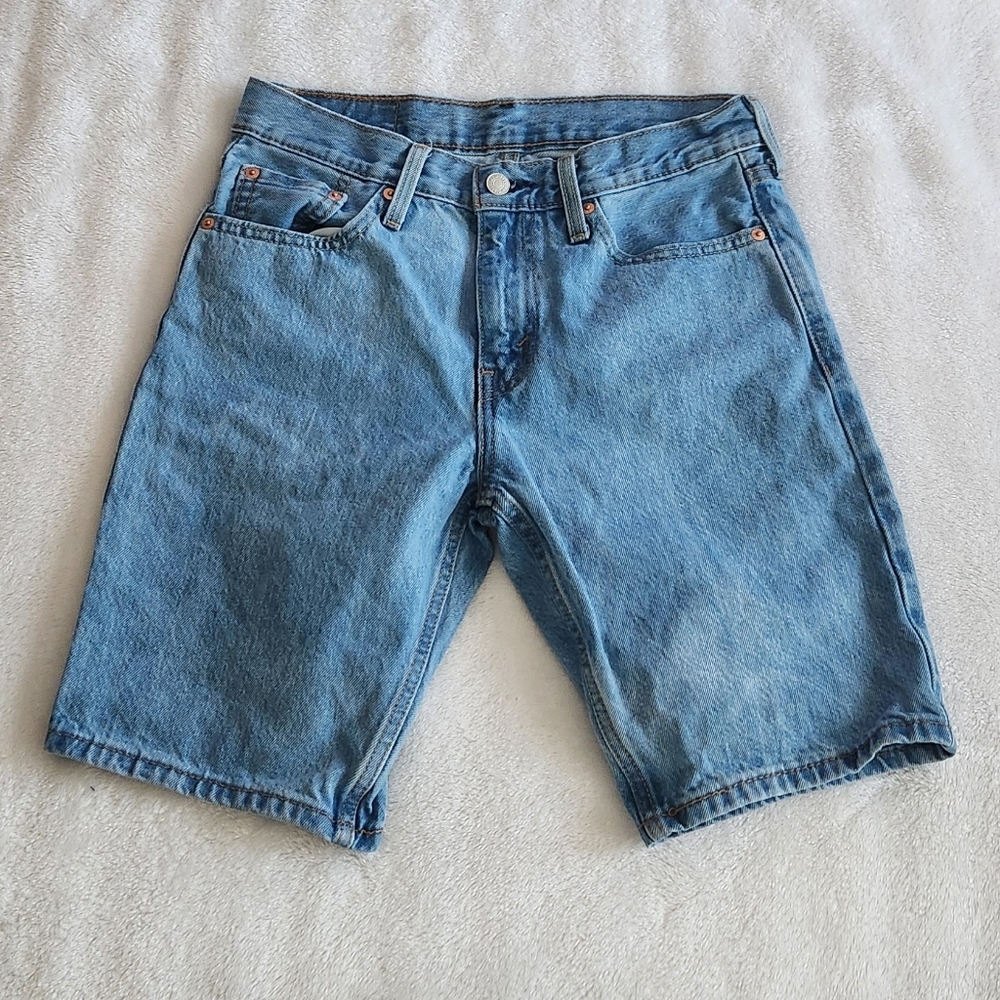 👖Levi’s Men’s Classic Blue Denim Shorts – Waist 29 – 9” Inseam – Like New